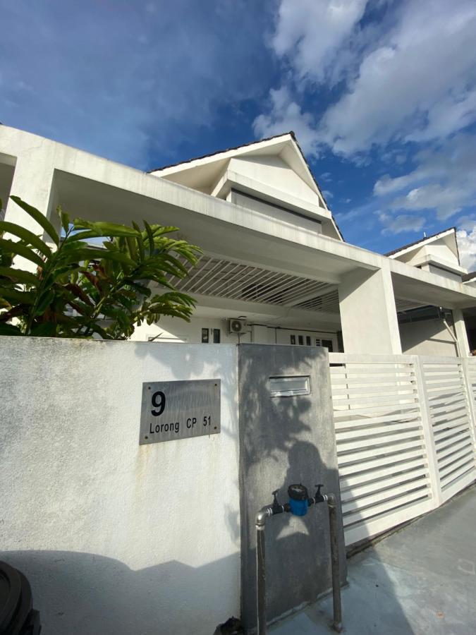 Teratak Persona Homestay. 4 Rooms Double Storey Terrace In Kuantan City. Ngoại thất bức ảnh